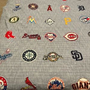 Twin sized Pottery Barn kids MLB quilt